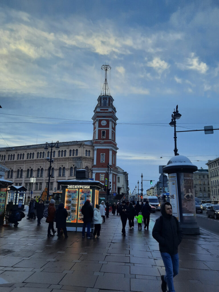 Как добраться до Думской башни